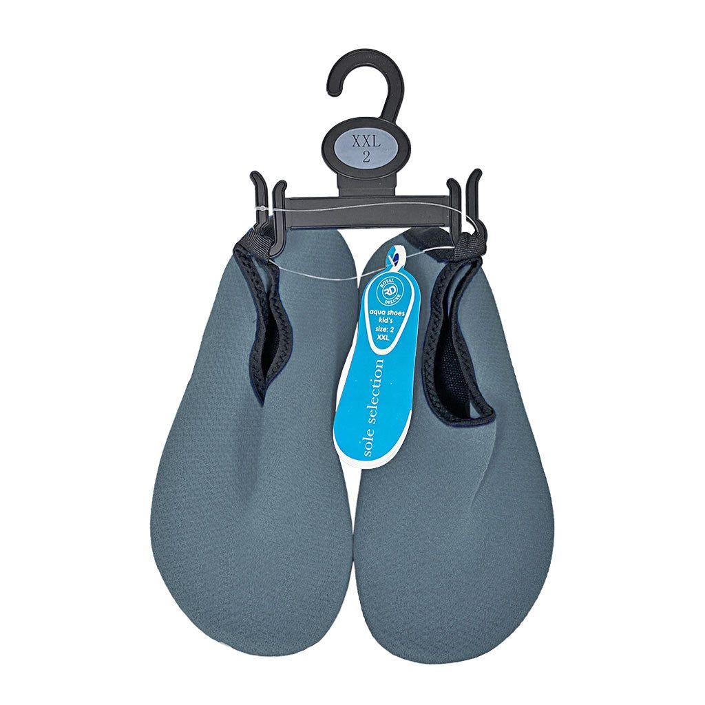 24 pieces of Sole Selection Kid's Aqua Shoes