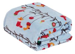 12 Wholesale Festive Holiday Fleece Throw