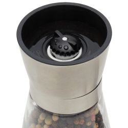 24 pieces of Home Basics Spice Mill