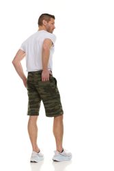 144 Pieces Mens Green Camo Fleece Shorts With Side Pockets Size M - Mens Shorts for Donation