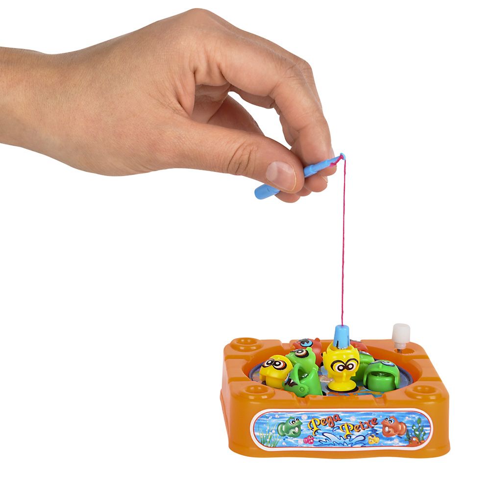 192 pieces 3.5" Wind Up Fishing Game - Store