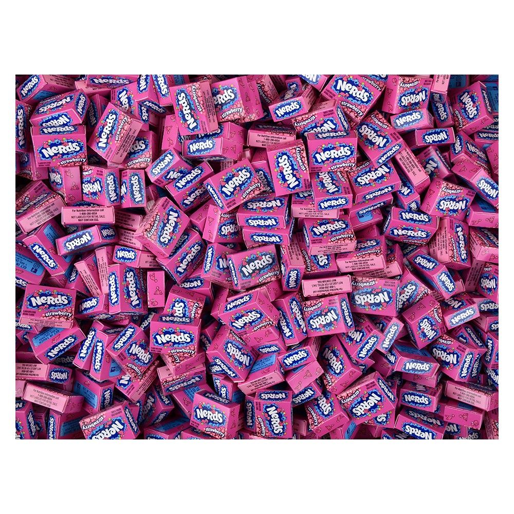 1170 pieces Nerds Treat Size Strawberry 1170ct - Food & Beverage