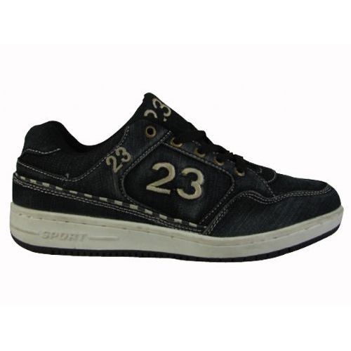 12 Pairs of Men's Sneakers