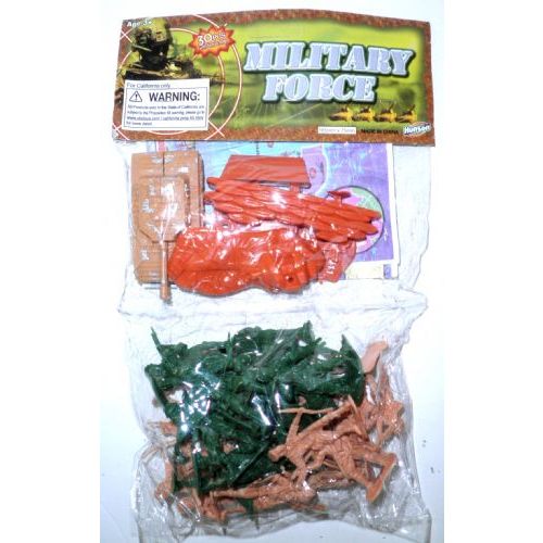 72 Pieces of Plastic Army Soldiers And Tank