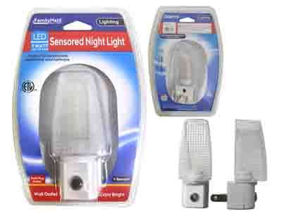 96 Pieces of Sensored Night Light Etl Certified