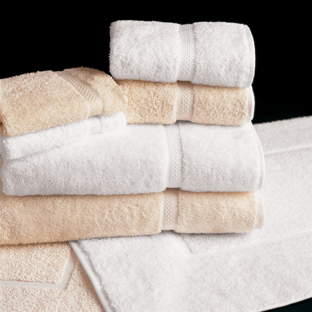 12 Pieces of White Bath Towels Deluxe Size 27 X 54