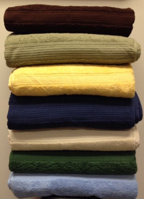24 Pieces of Majestic Luxury Bath Towels 27 X 52 Hunter Green