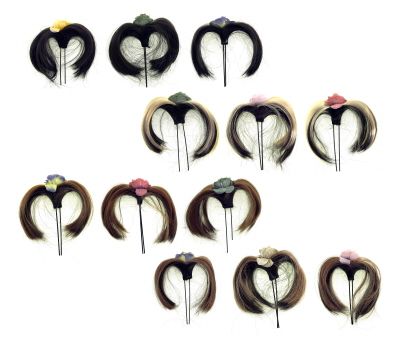 72 Wholesale Hair Pin With Short Tail Of Synthetic Hair Naturally Colored With Flower On Top