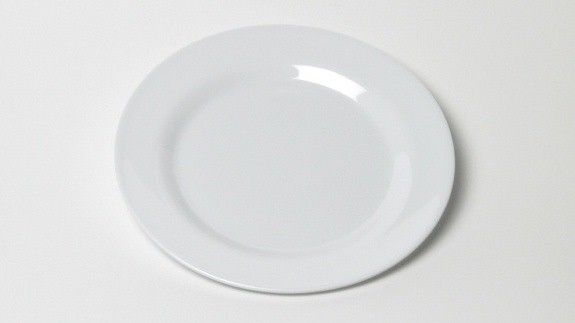 24 Pieces of White Plate 8" - Round