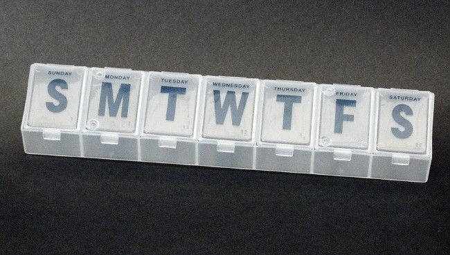 72 pieces of Jumbo Pill Organizer, 9"