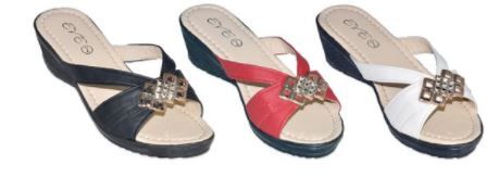 36 Wholesale Womens Assorted Color Sandals Rhinestone
