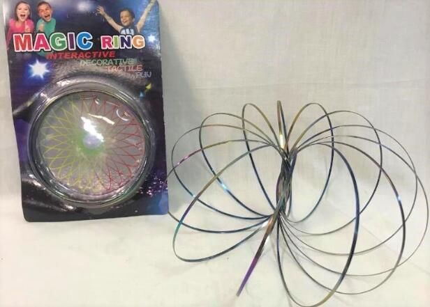 24 Wholesale Wholesale Rainbow Flow Ring Magic Ring Kinetic Spring Toy