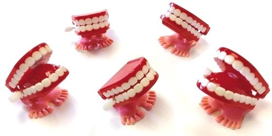 60 Pieces of Chatter Teeth Joke Toy