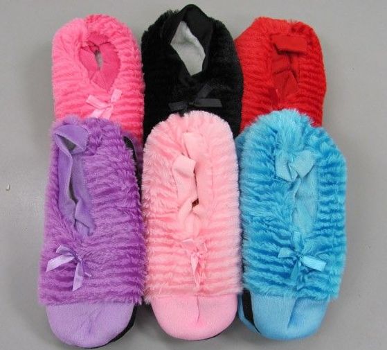 120 Pairs of Ladies Fuzzy Winter Slipper Socks