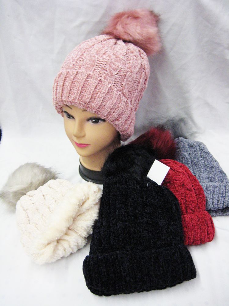 36 Pieces Womens Fur Line Pom Pom Beanie - Winter Beanie Hats