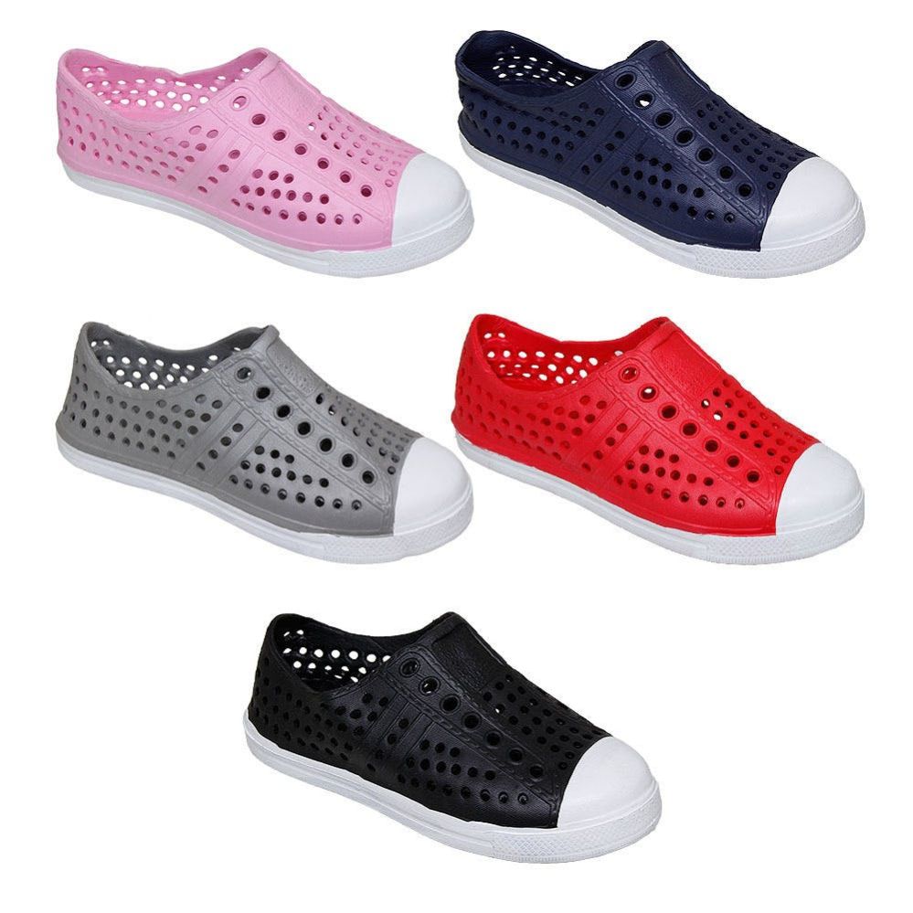 48 Pairs of Women's Sneaker Style Water Shoes