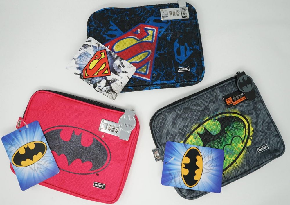 24 Pieces of Batman & Superman Tablet Zipper Locking Case