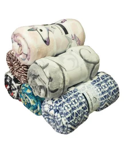 24 Wholesale Assorted Printed Fleece Blankets Size 50 X 60