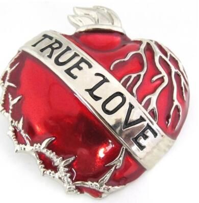 12 Pieces of True Love With A Heart Belt Buckle
