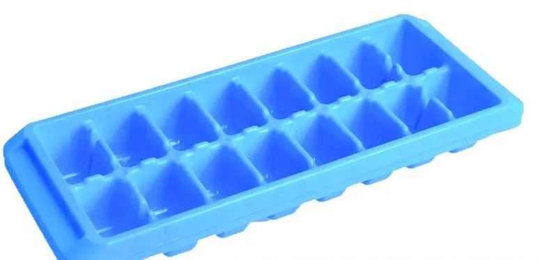 12 Pieces of 2 Pack Ice Cube Tray