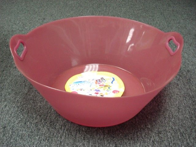 12 Pieces of Bucket Round Frosted With Handle