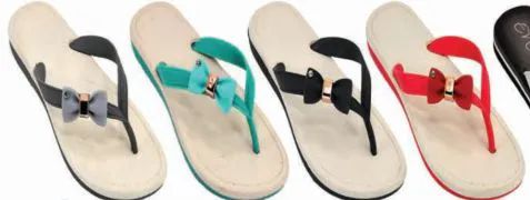 36 Wholesale Womens Flat Sandals Bow Embellished Flip Flops Sandal