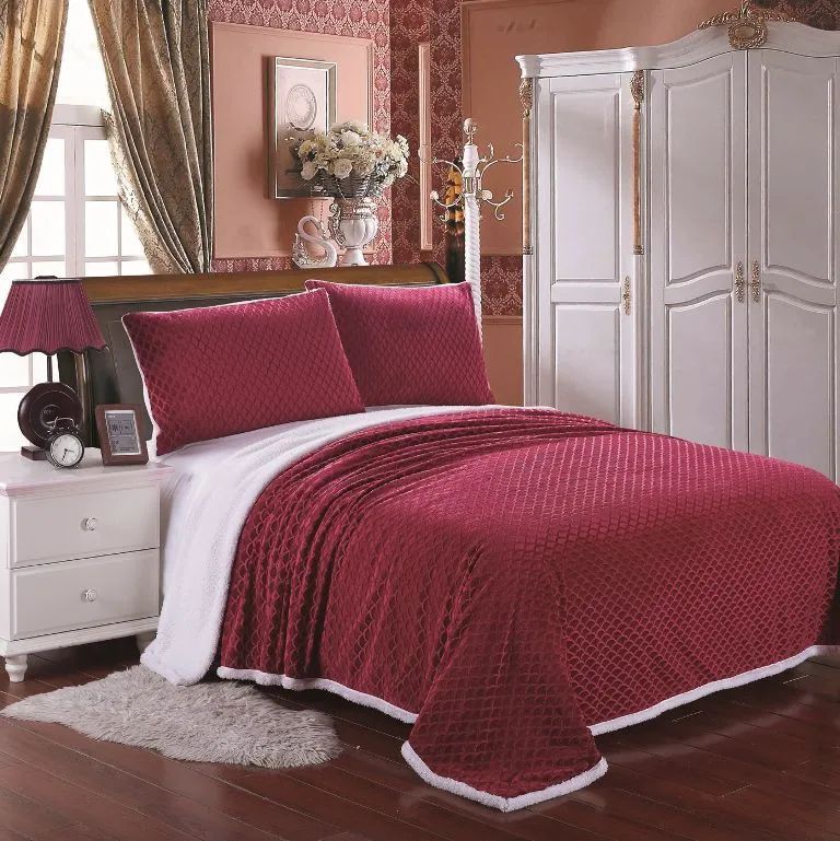 4 Wholesale Luxurious Soft Mermaid Sherpa Blanket In Queen Size Burgandy Color