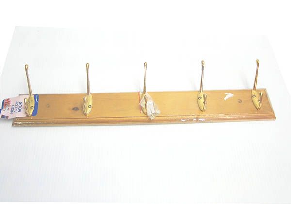 48 Pieces of Wooden Hooks