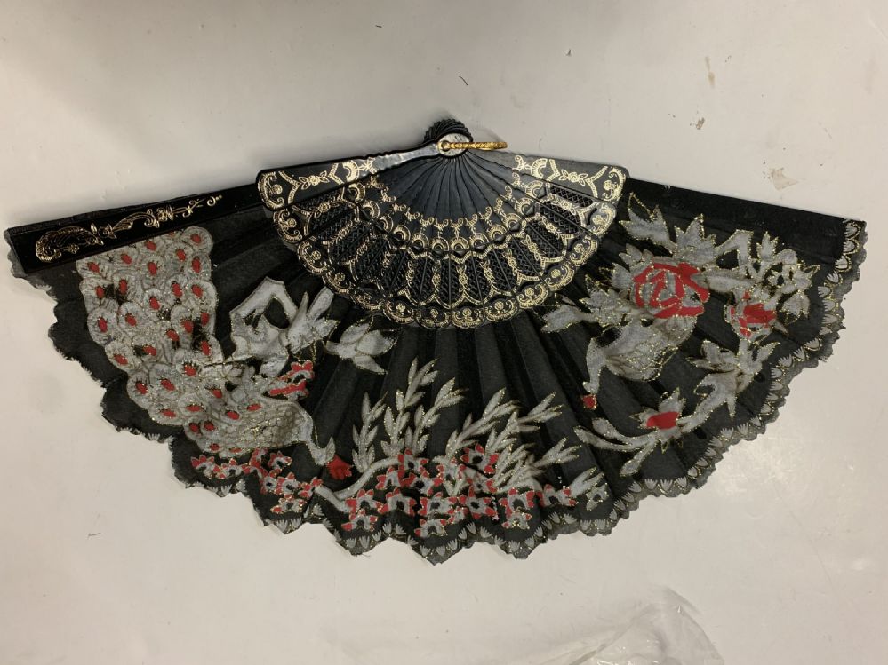 120 Wholesale Oriental Folding Hand Fan Assorted Color at