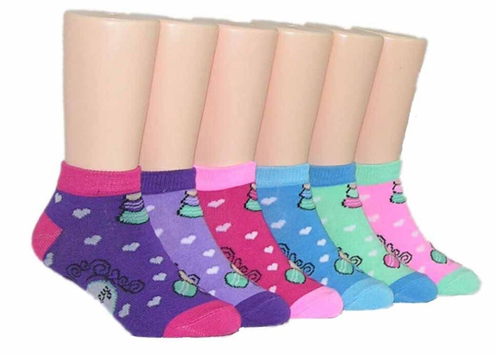 480 Wholesale Girl's Low Cut Novelty Socks - Heart Print - Size 6-8