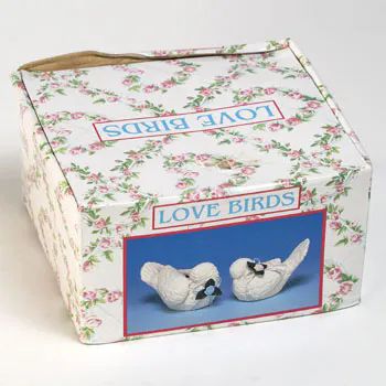 36 Pieces of White Dove Love Birds Figurine Color Box