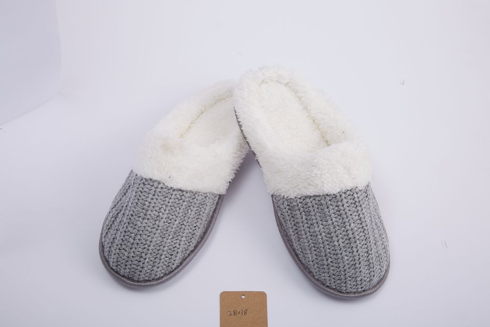 Wholesale Footwear Knitted Furry Women's Slipper