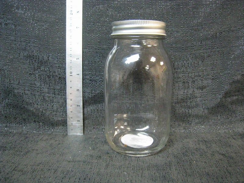 24 Pieces of Glass Mason Jar W/ Sil Lid 32 oz