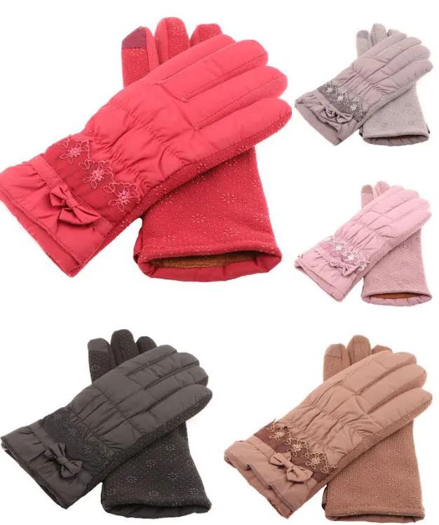 36 Wholesale Women's Winter Glove Warm Plush Lining Mitten With Small Bow Design