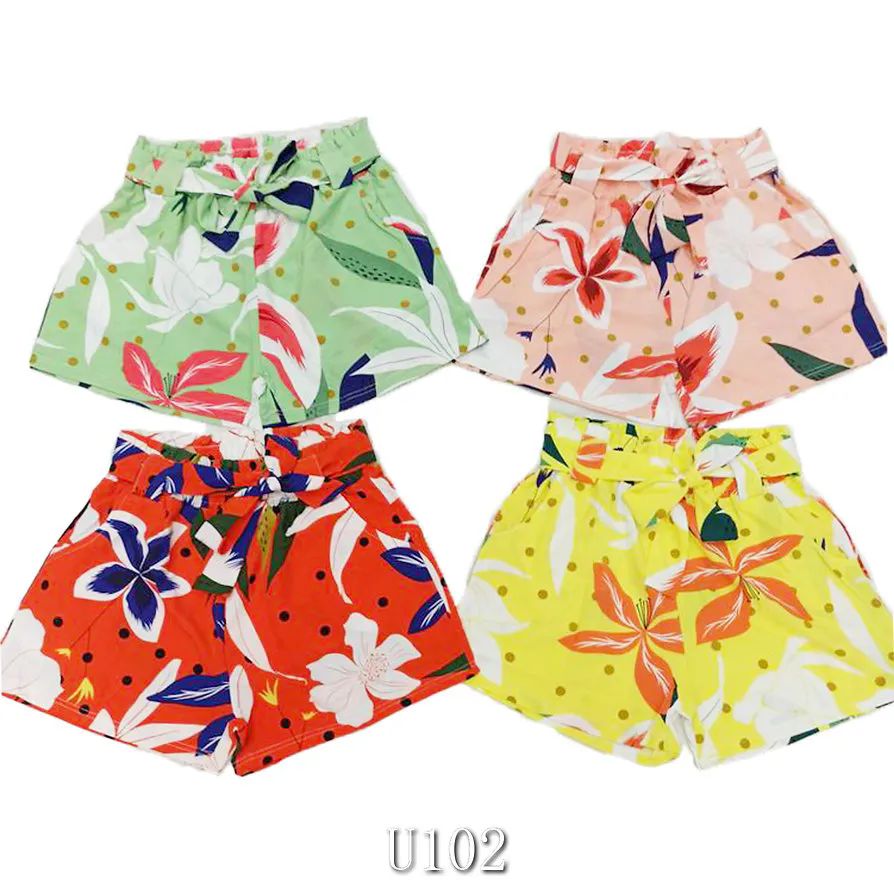 24 Wholesale Floral Pattern Rayon Shorts Size S