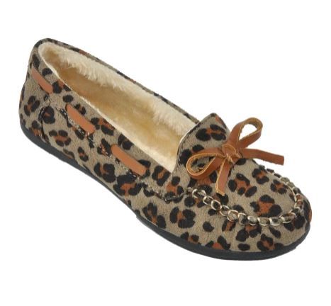 18 Wholesale Children's Moccasin Slippers With Faux Fur Lining In Leopard