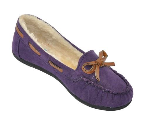 18 Wholesale Children's Moccasin Slippers With Faux Fur Lining In Purple