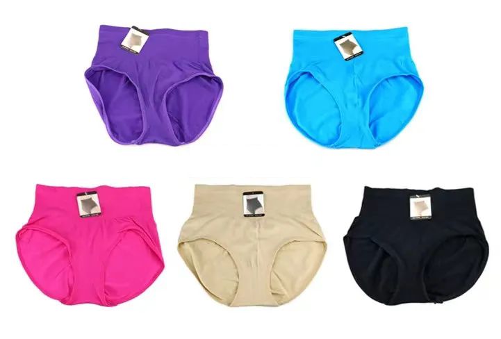 60 Pieces of Womens Panties Size Assorted