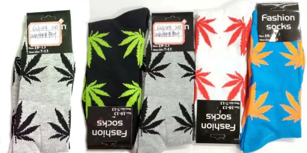 60 Wholesale Mens' Marijuana Assorted Color Crew Sock