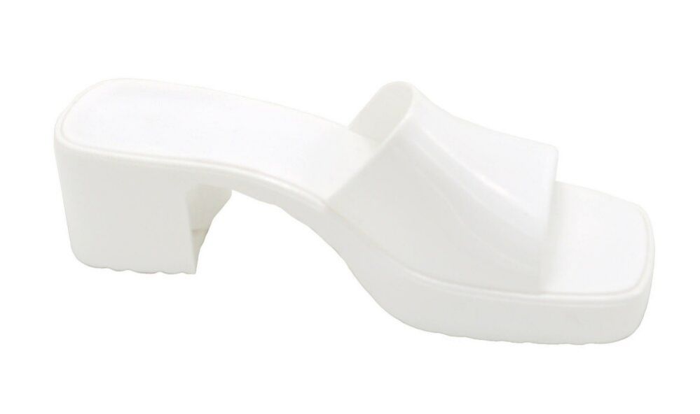 12 Wholesale Women's Chunky Mid Heel Platform Sandals For Women In White