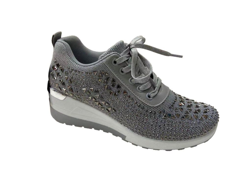 12 Pairs of Women's Platform Boots Wedge Sneakers In Grey