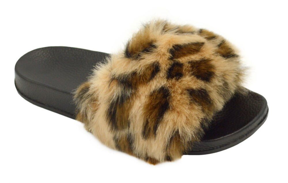 12 Wholesale Women's Fuzzy Faux Fur Cozy Flat Spa Slide Slippers Comfy Open Toe Slip On House Shoes In Leopard