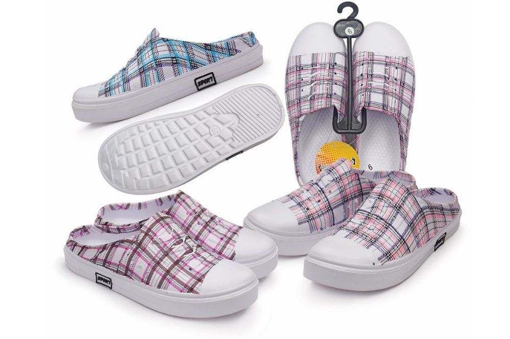 Wholesale Footwear Ladies Slip On Sneaker Garden Shoes