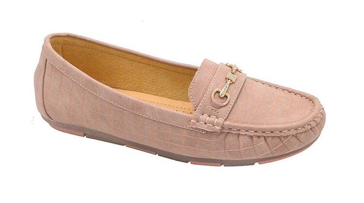 12 Wholesale Women Comfortable Leather Loafers Casual Round Toe Moccasins  Soft Walking Shoes Color Pink Size 5-10 - at - wholesalesockdeals.com