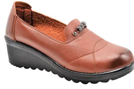 18 Wholesale Comfortable Womens Shoes Work, Walking Non - Slip Color Tan Size 5-10