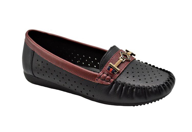 18 Wholesale Women Classic Leather Loafers Shoes Comfort Walking Moccasins Soft Sole Shoes Color Black Size 5-10