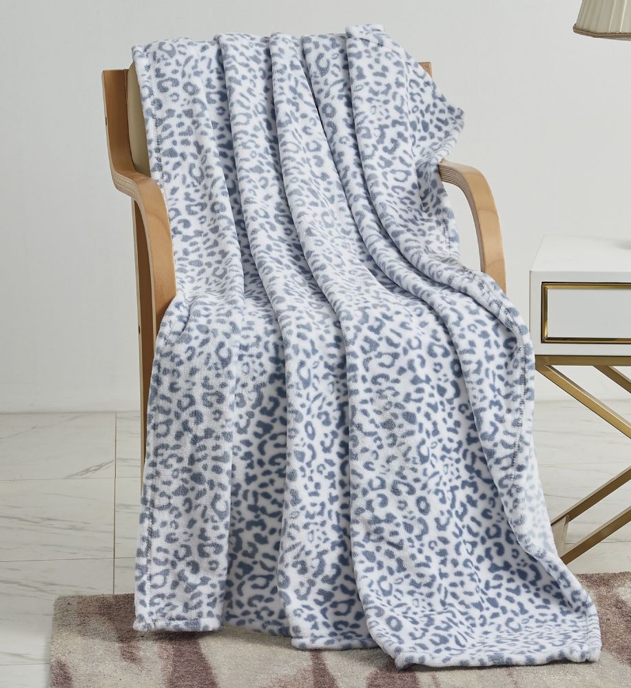 12 Wholesale Extra Heavy And Plush Oversized Throw Blanket In Grey White Leopard Print