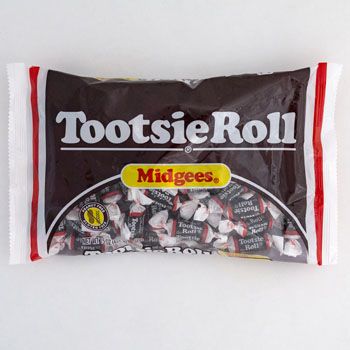 24 pieces Halloween Candy Tootsie Rollmidgees 15oz Bag Couter Display - Food & Beverage