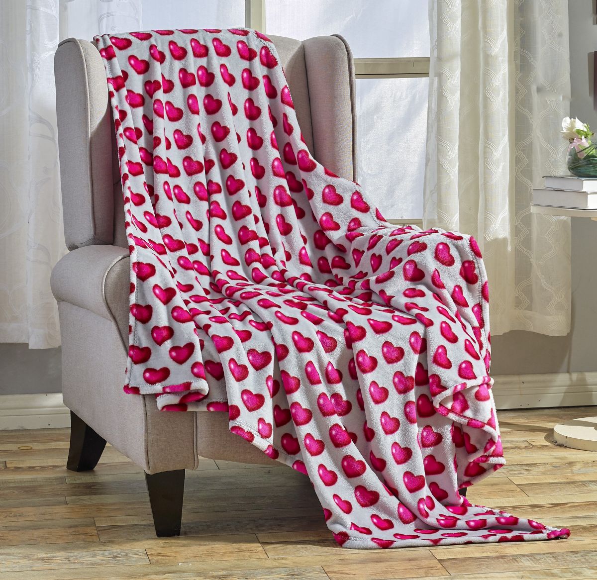 12 Wholesale Valentine s Day Love And Hearts Collection Ultra Plush And Comfy Throw Blanket WSD