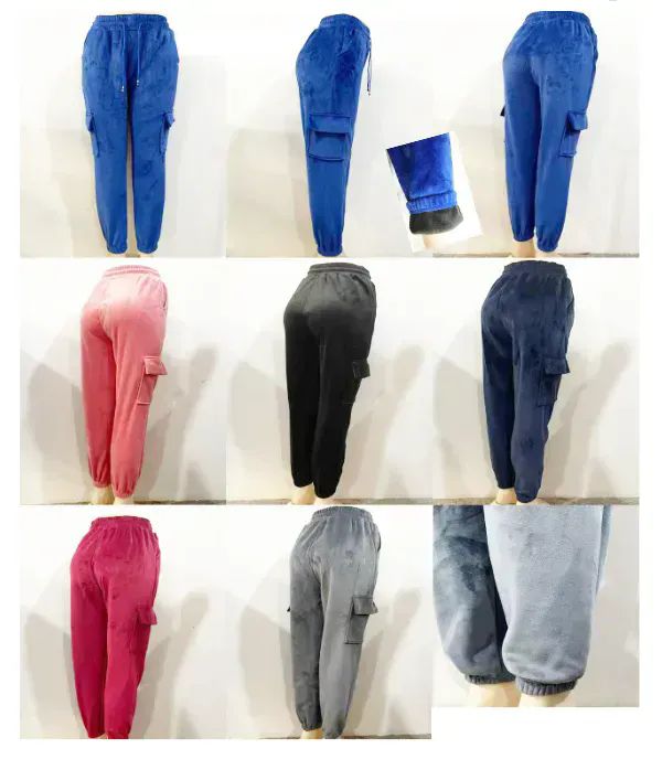 12 Pieces of Ladys Thermal Sweats (assorted Colors & Sizes)